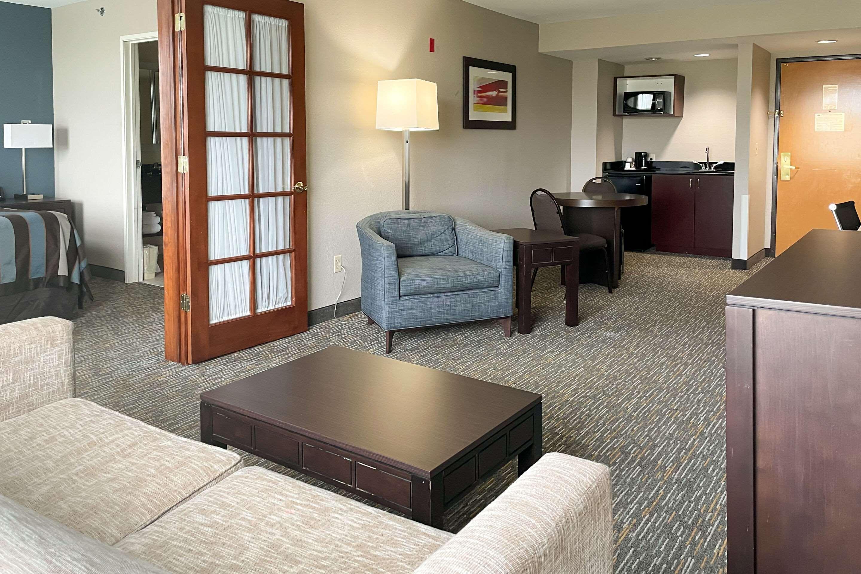 Comfort Inn & Suites Grand Blanc-Flint Exterior foto