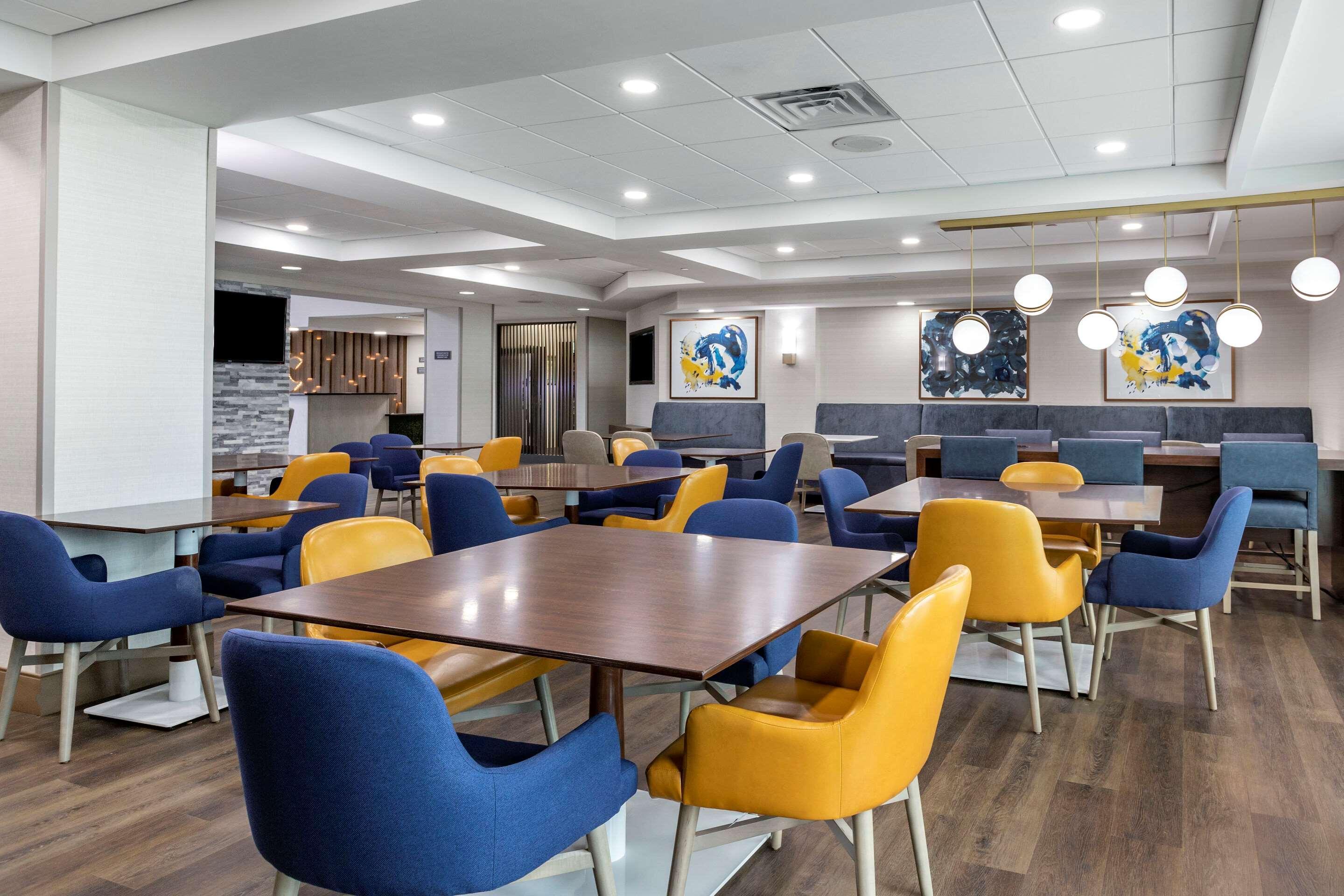 Comfort Inn & Suites Grand Blanc-Flint Exterior foto